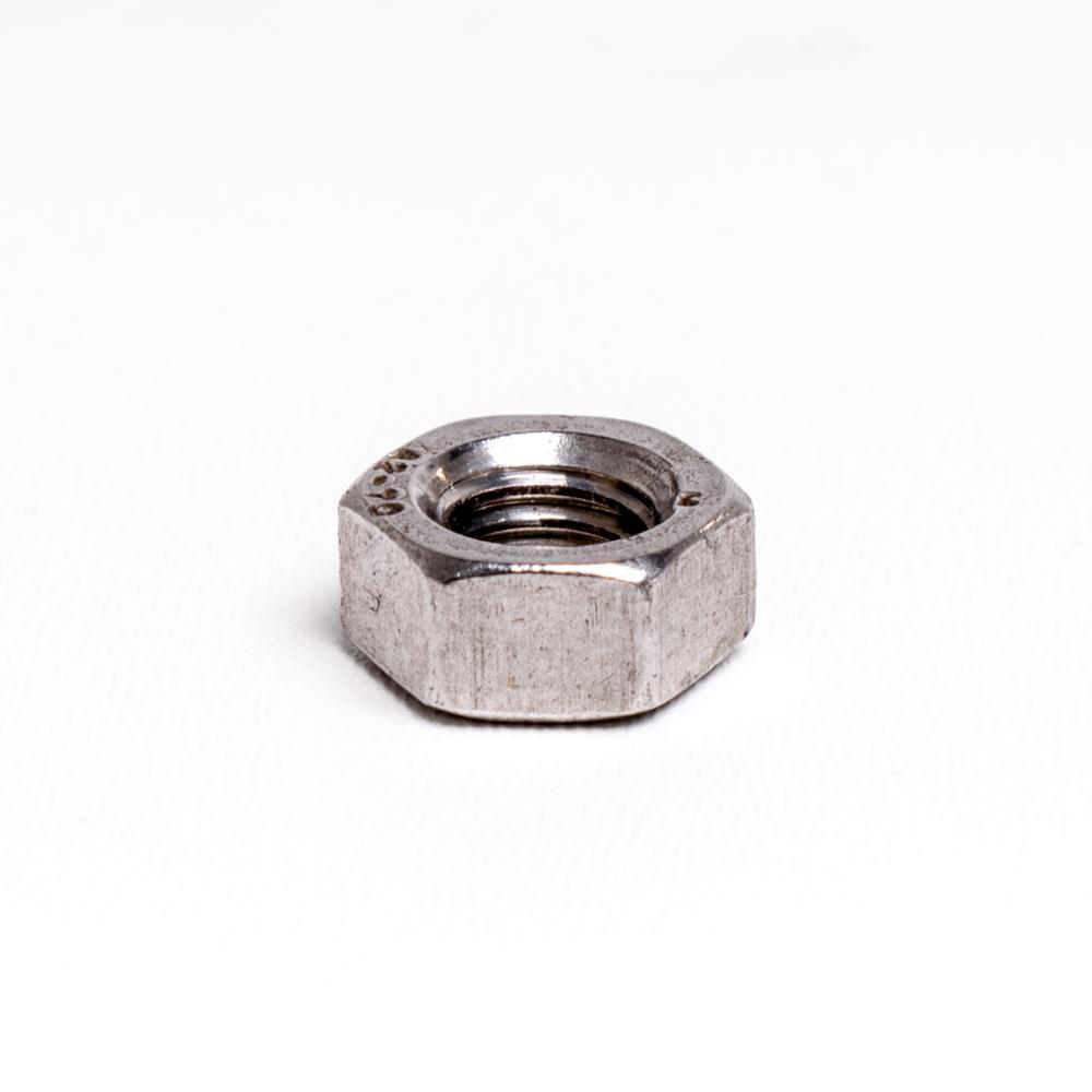 Møtrik M6 Body/låg Multiportventil. Alle.